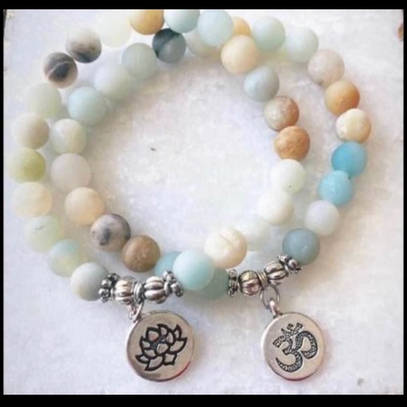 Beautiful semi precious stone yoga bracelets for sale - Picture 1 of 3